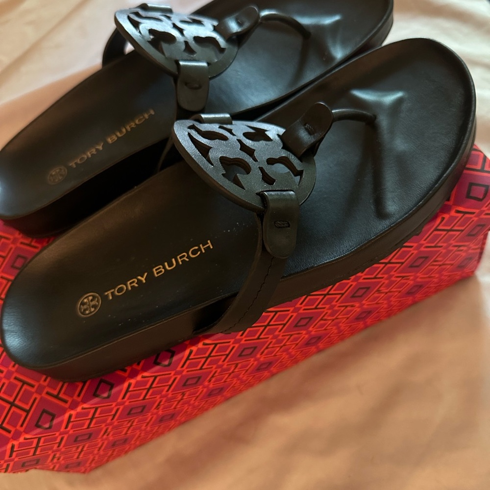 Tory Burch miller cloud Perfect Black Leather Sandals size 8.5